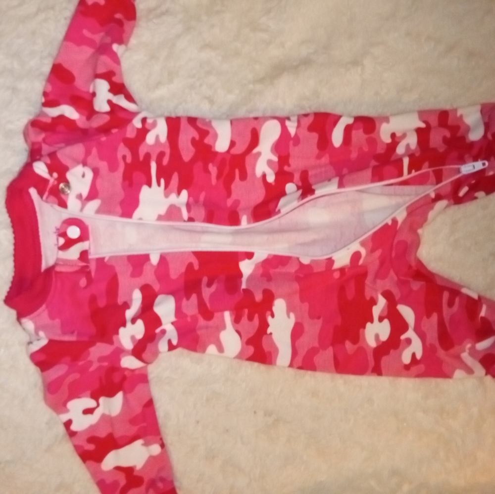 Pink camo